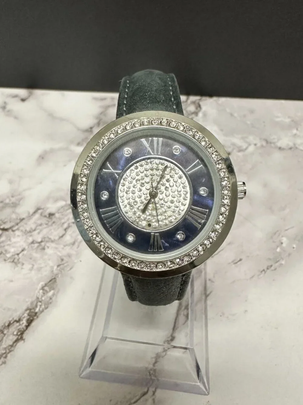 Genevex by Croton Watch Women Silver Tone Blue Dial Grey Band New Battery